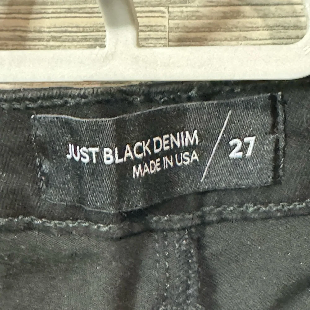 JBD High Rise Deconstructed Skinny Jean, Black Denim, Size 27, New without tags, - Picture 7 of 11